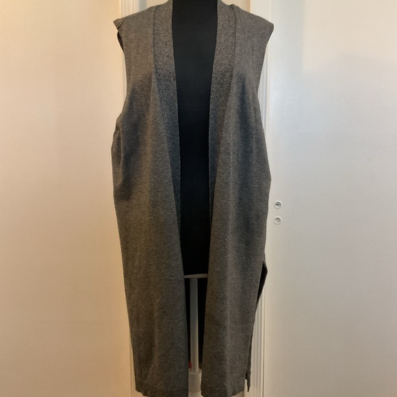 🧡 89th Madison Sweater Vest/Cardigan Duster Side Slits Gray Sz 2X - Picture 1 of 6